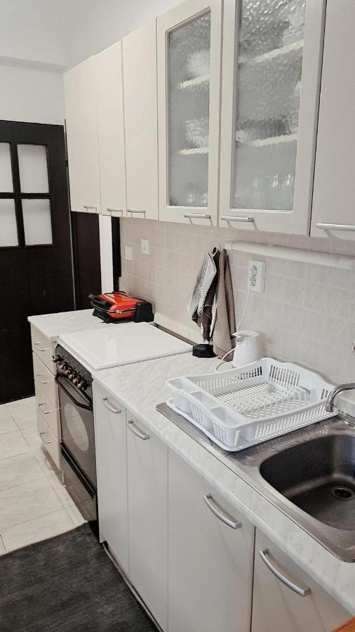 City Central Apartment Охрид Экстерьер фото